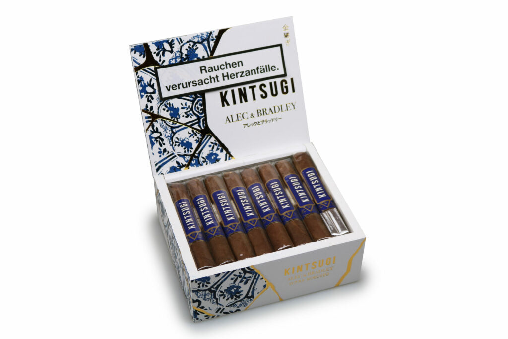 Alec-Bradley-Kintsugi-Robusto-Kiste-offen-scaled